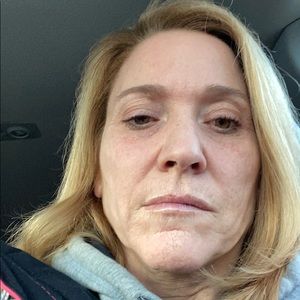 Meet your Posher, Peggy